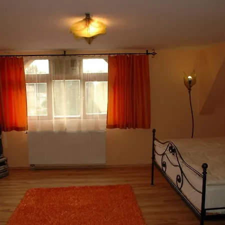 Alom Kucko Apartment Zalaegerszeg