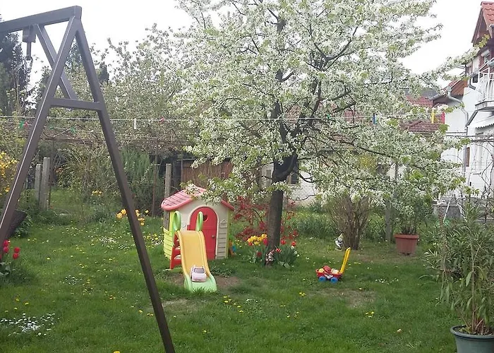Apartament Alom Kucko